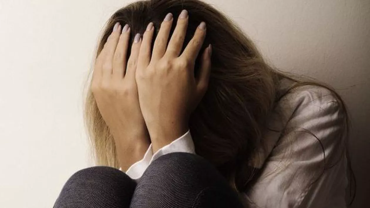 Scenariu de groază în judeţul Bistriţa. Un bărbat de 39 de ani și-a violat fiica adolescentă