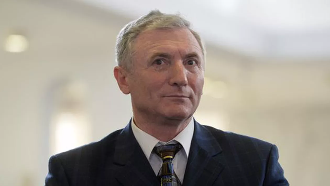 Procurorul-general, acuzat de Parlament de încălcarea Constituției și a jurământului (FOTO)