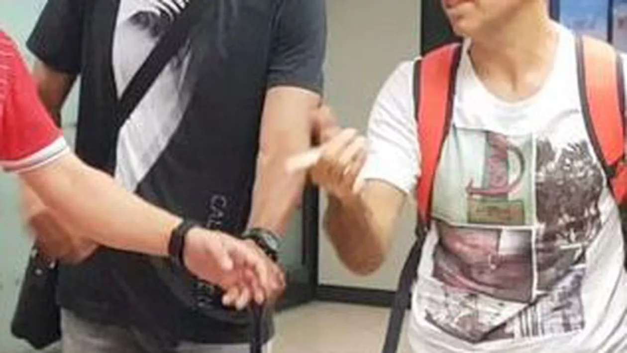 Spectator de lux la meciul lui Dinamo cu Bilbao. Fostul Balon de Aur a ajuns în România (FOTO)