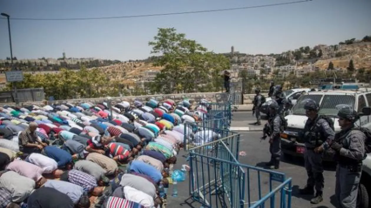 Israelul a renunțat la măsurile de securitate de la moscheea al-Aqsa: Palestinienii sărbătoresc victoria 