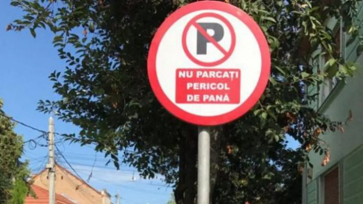 Amendă USTURĂTOARE pentru un indicator "rutier" amplasat de un bărbat exasperat de șoferi