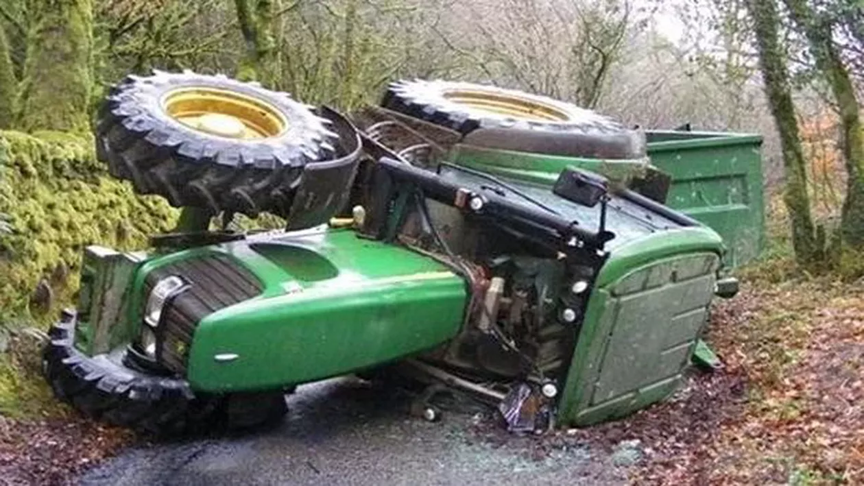 Hunedoara: Tânăr, strivit de un tractor pe aerodromul Săulești