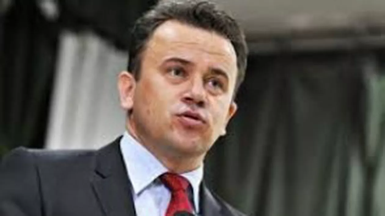 Liviu Pop revine cu EXPLICAȚIA: De ce este nevoie de un manual pentru ora de Educație Fizică