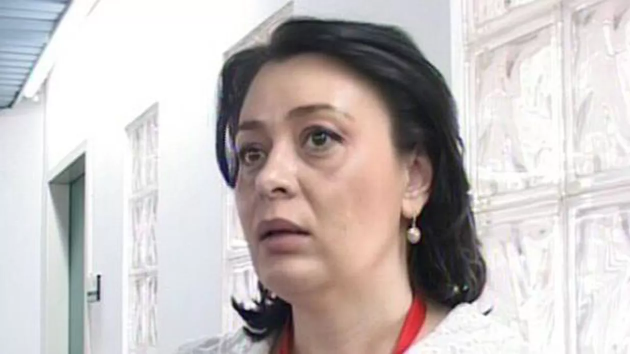 Decizie după condamnare: Directorul administrativ al UMF Iaşi a demisionat 