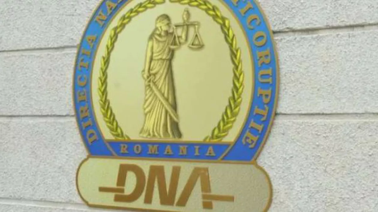 USR a depus o plângere penală împotriva primarului Capitalei