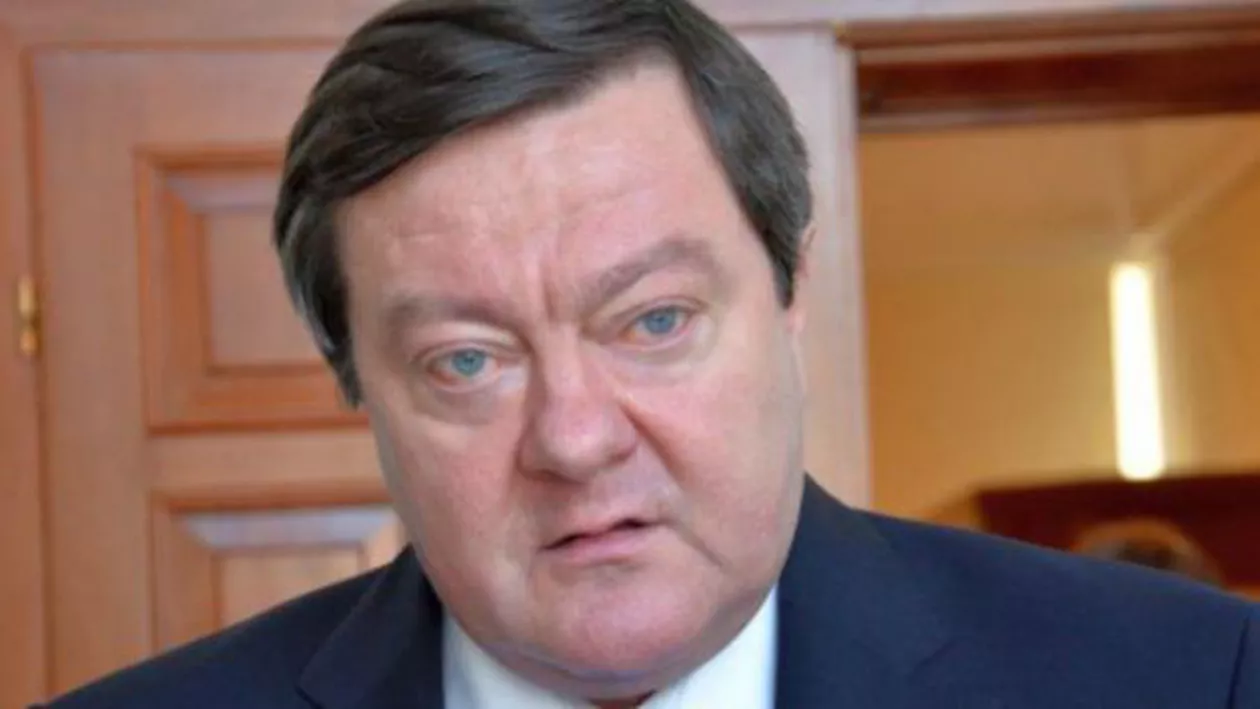 Fostul ministru Sorin Frunzăverde, operat de URGENȚĂ în Germania! Medicii români l-ar fi diagnosticat GREŞIT
