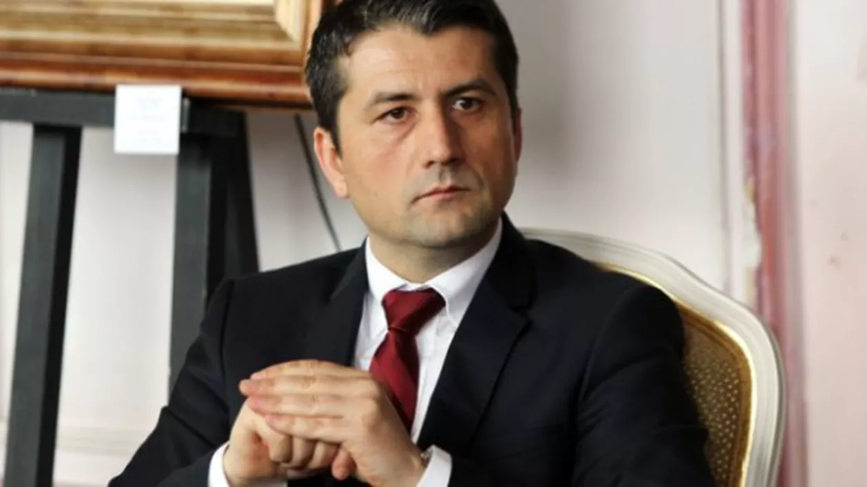 Salariile angajaţilor Primăriei Constanţa au fost majorate. Decebal Făgădău are o indemnizaţie lunară de 13.050 lei