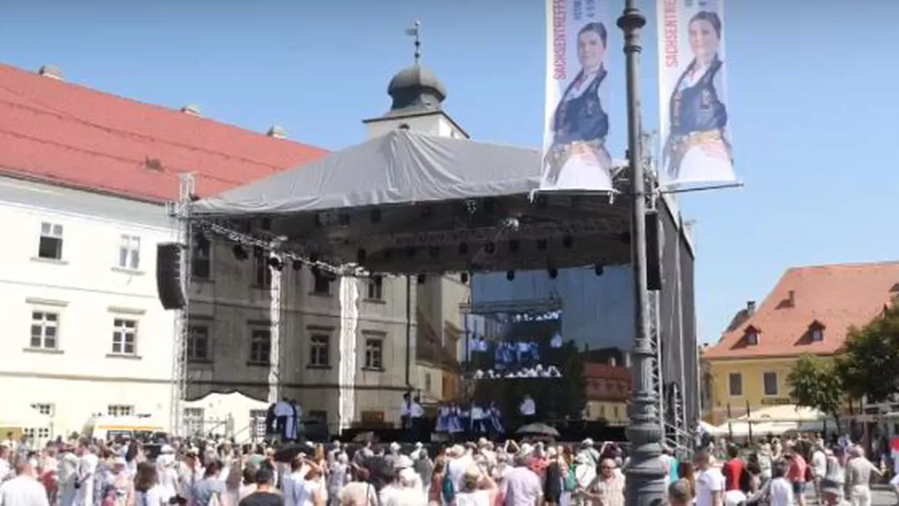 Cea mai mare întâlnire a sașilor din Transilvania are loc la Sibiu: Președintele Klaus Iohannis participă la eveniment (VIDEO)
