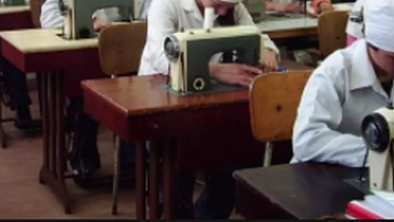 "Animalelor, țăranilor, duceți-vă naiba!" Un patron din Prahova își înjură salariații care cer să le fie plătite salariile (VIDEO ȘOCANT)