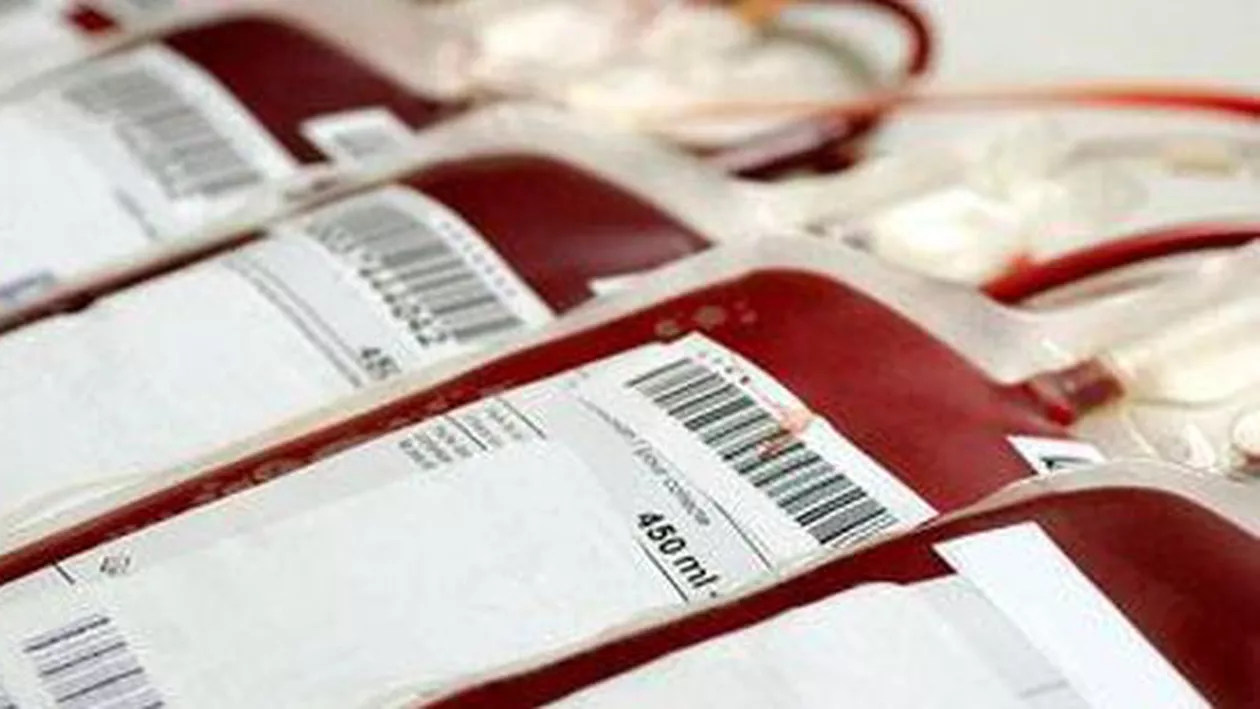 Criză de sânge: Medicii din Oradea aleg zilnic între 3 copii cu boli incurabile pentru a decide căruia să îi facă transfuzia vitală