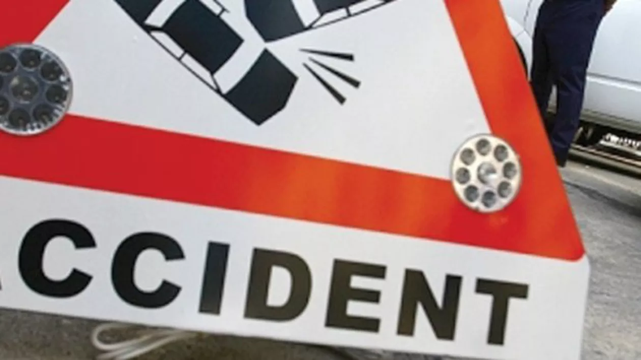 INCONȘTIENȚĂ gravă! Un tânăr fără permis de conducere a rănit trei persoane