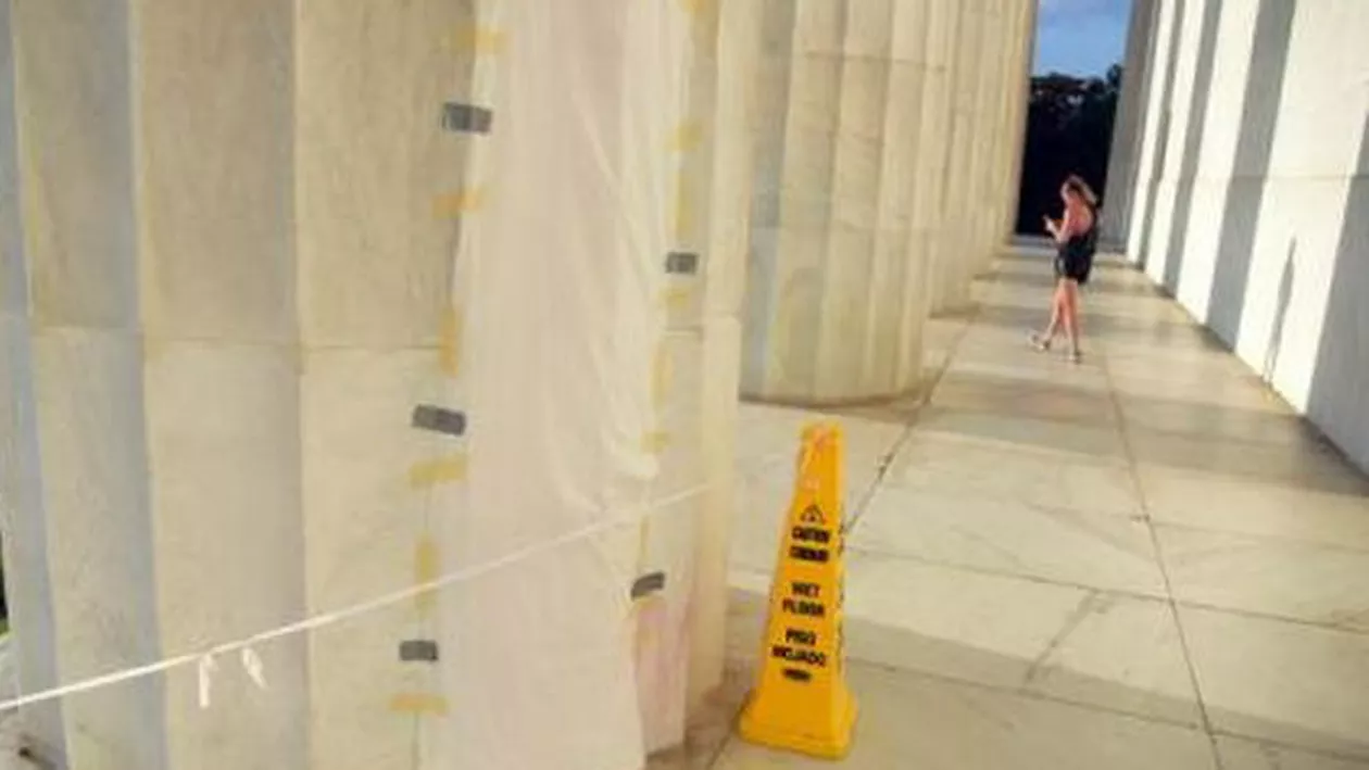 Monumentul lui Lincoln din Washington a fost vandalizat