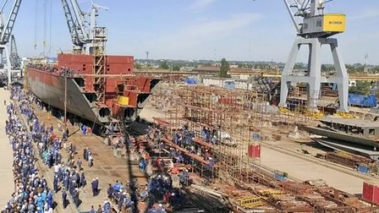 Sudori și lăcătuși din Polonia, aduși să lucreze la Șantierul naval Vard Tulcea