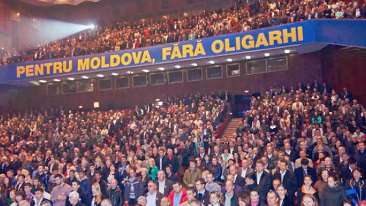R. Moldova NU este pe drumul cel bun! Saakașvili AVERTIZEAZĂ: Țara e condusă de un oligarh, nu de premieri sau miniștri (VIDEO)