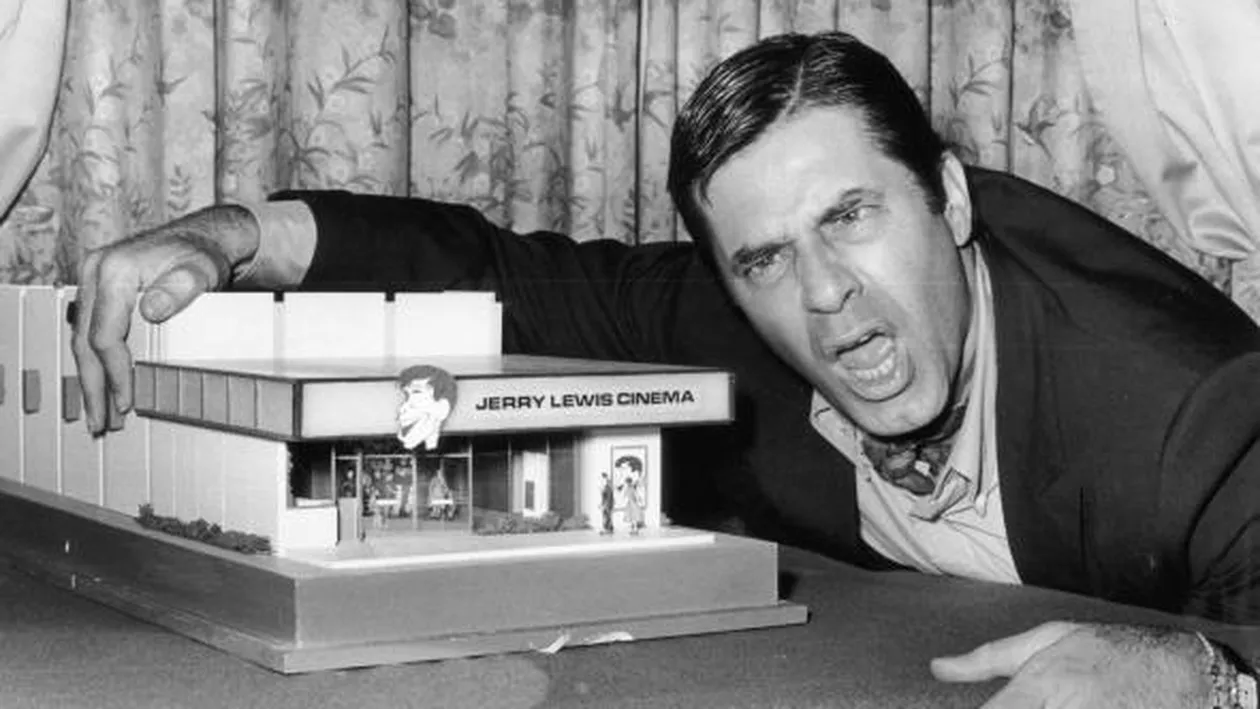 Veste tristă în lumea cinematografiei! A murit actorul de comedie Jerry Lewis (FOTO)