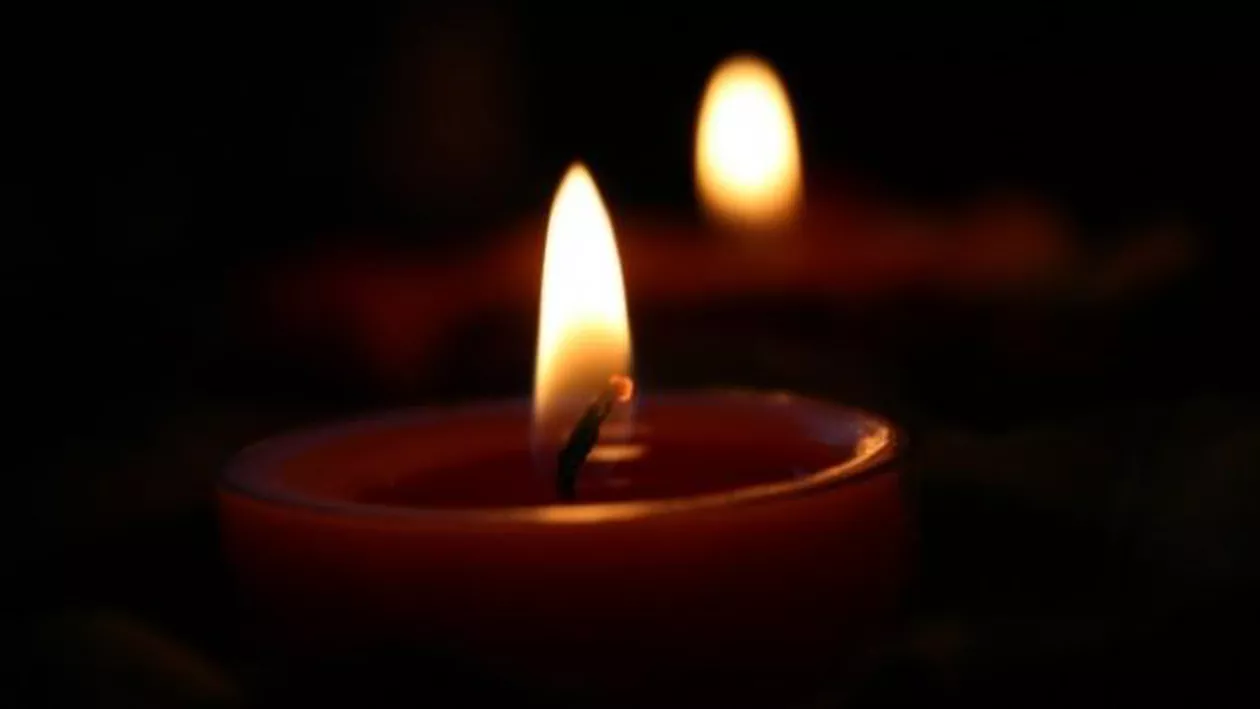 Doliu în învățământ: S-a stins cel mai iubit profesor - "E greu să vorbești despre el la trecut"(FOTO)