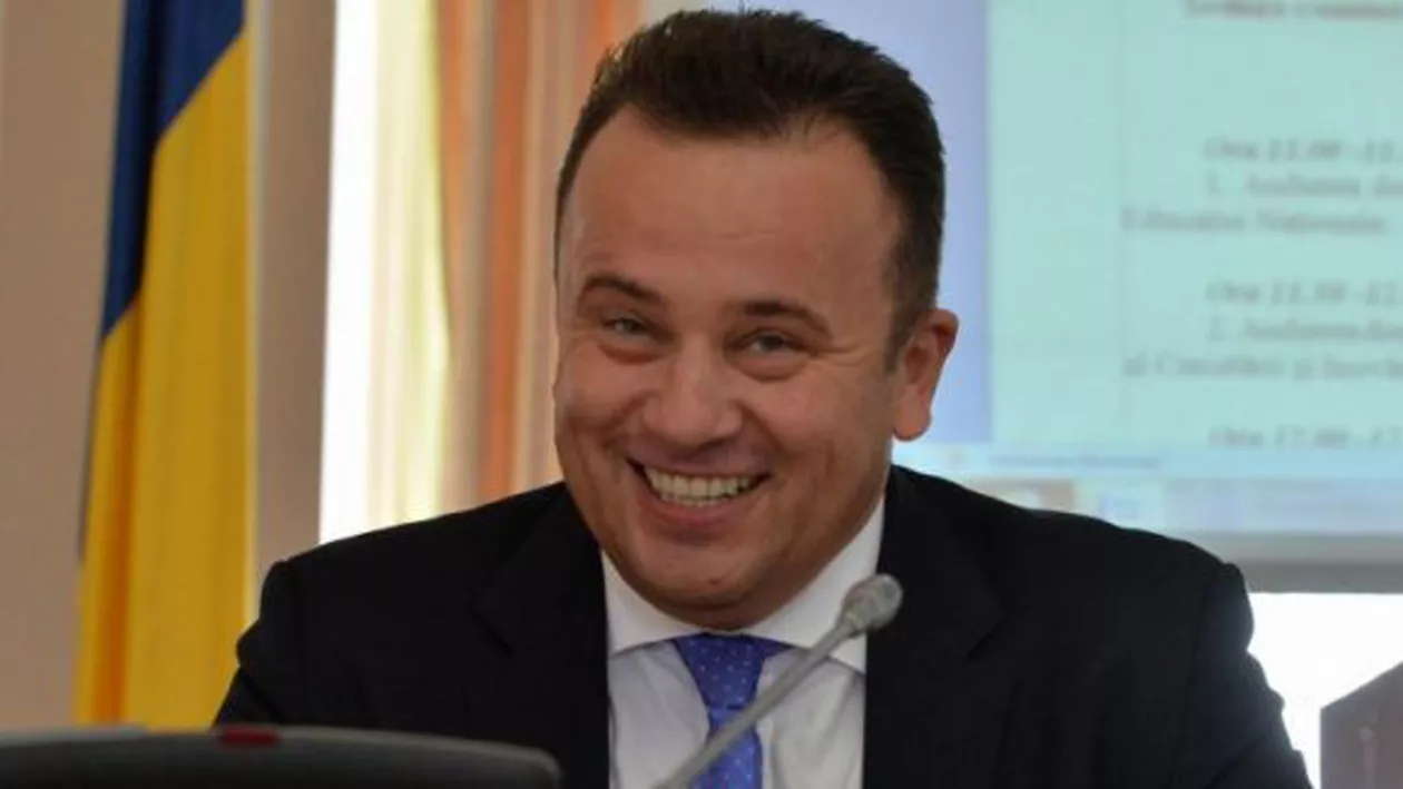 Noua soluție-minune a ministrului ”Genunche” Pop: Manualul cu de toate
