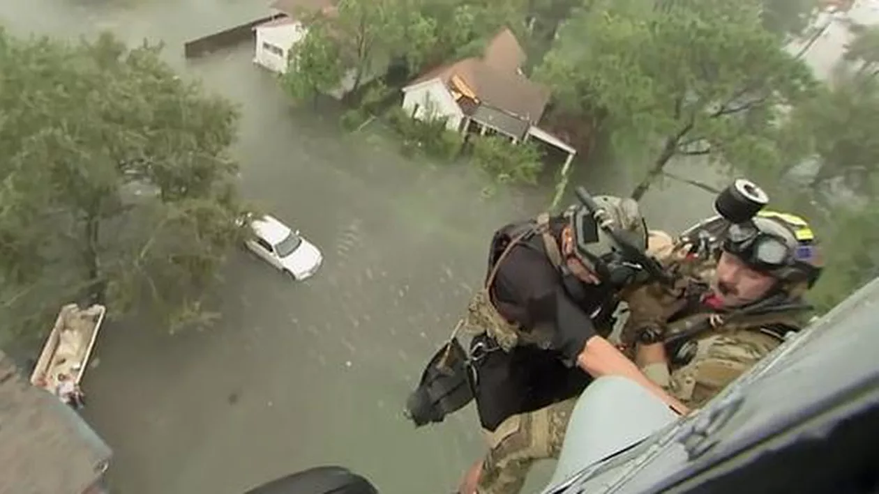 Bilanţul deceselor provocate de uraganul Harvey a crescut la 31
