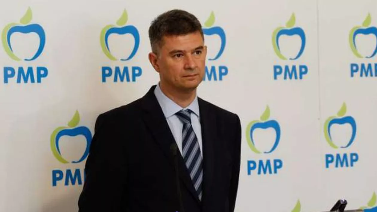 Preşedintele executiv al PMP a fost prezent la lansarea Pro România ”din colegialitate”