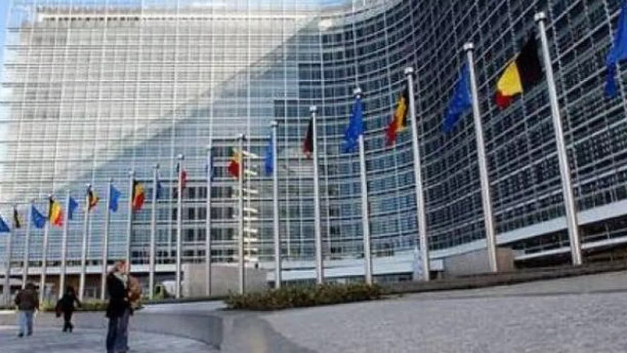Comisia Europeană penalizează țările care nu vor să primească refugiați