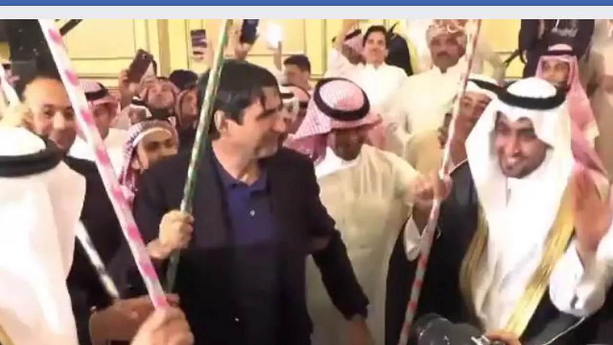 VIRALUL ZILEI! Pițurcă, spectacol pe ritmuri arăbești - "Cel mai tare clip din istoria Internetului" (VIDEO)