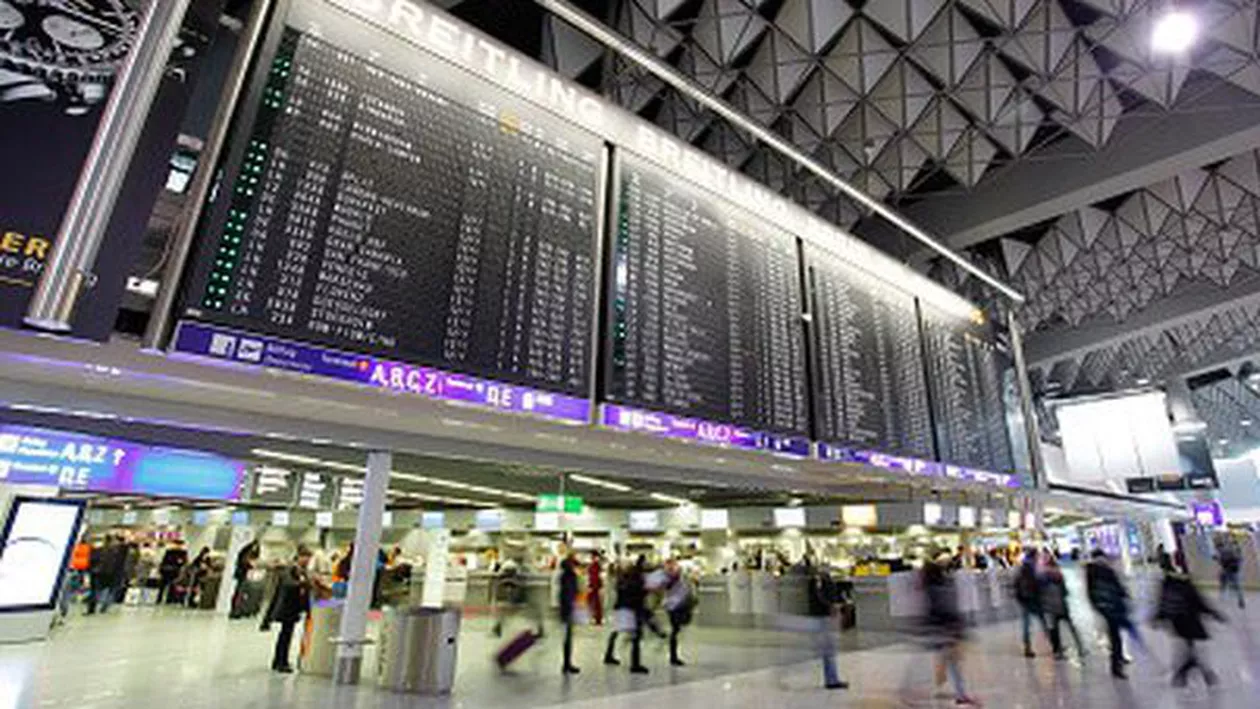UPDATE/Atac cu un gaz iritant pe aeroportul din Frankfurt: Șase persoane au fost rănite 