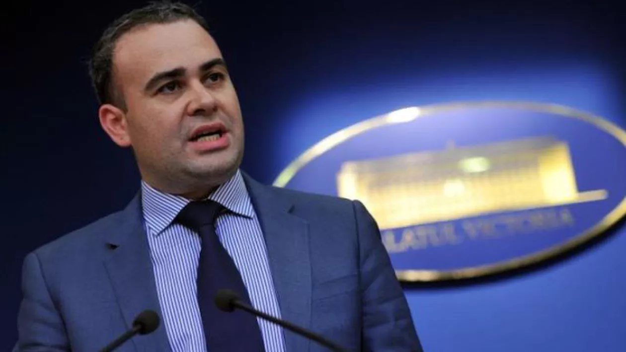 Procesul fostului ministru Darius Vâlcov, reluat de la zero