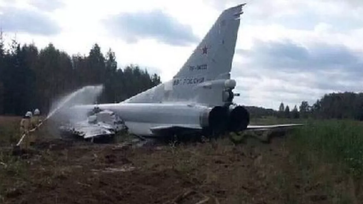 Avion militar prăbușit în Rusia la manevrele militare "Zapad 2017" (FOTO)