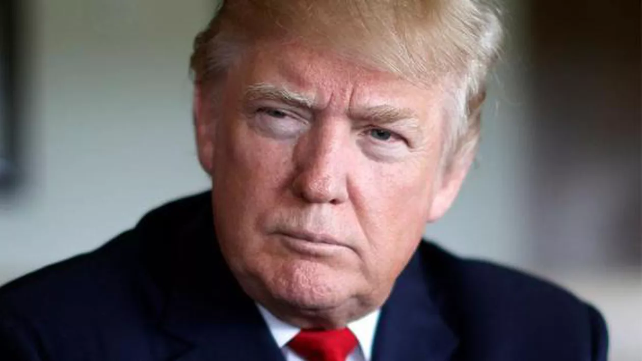 Donald Trump a promulgat o rezoluție care CONDAMNĂ adepții supremației albe și rasiștii, după incidentele violente din Charlottesville