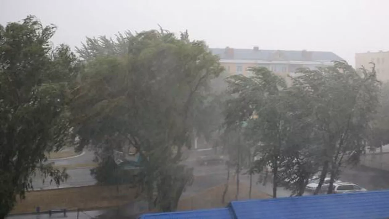 MAE: Atenționare de călătorie Bosnia și Herțegovina, Croația și Slovenia! Avertizări meteorologice de ploi abundente, furtună și alunecări de teren