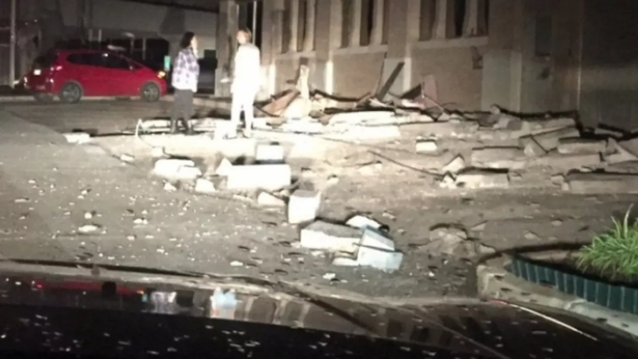 Nenorocirile se țin lanț! După uraganul DEVASTATOR, două cutremure au lovit SUA! (FOTO)