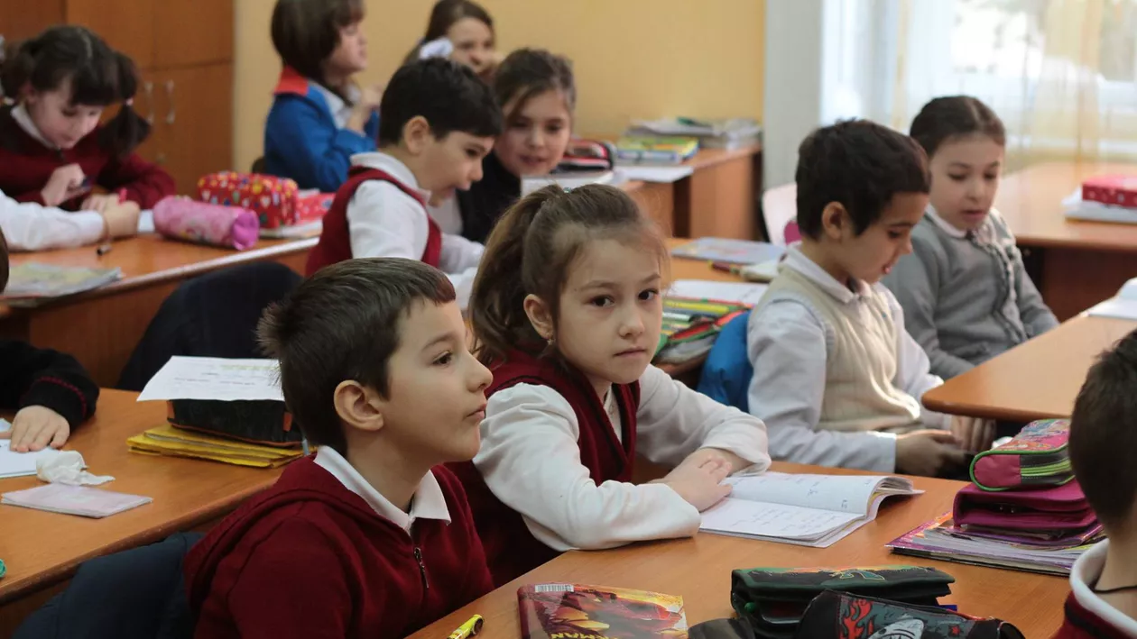 Cursuri suspendate, luni, la o şcoală din Constanţa