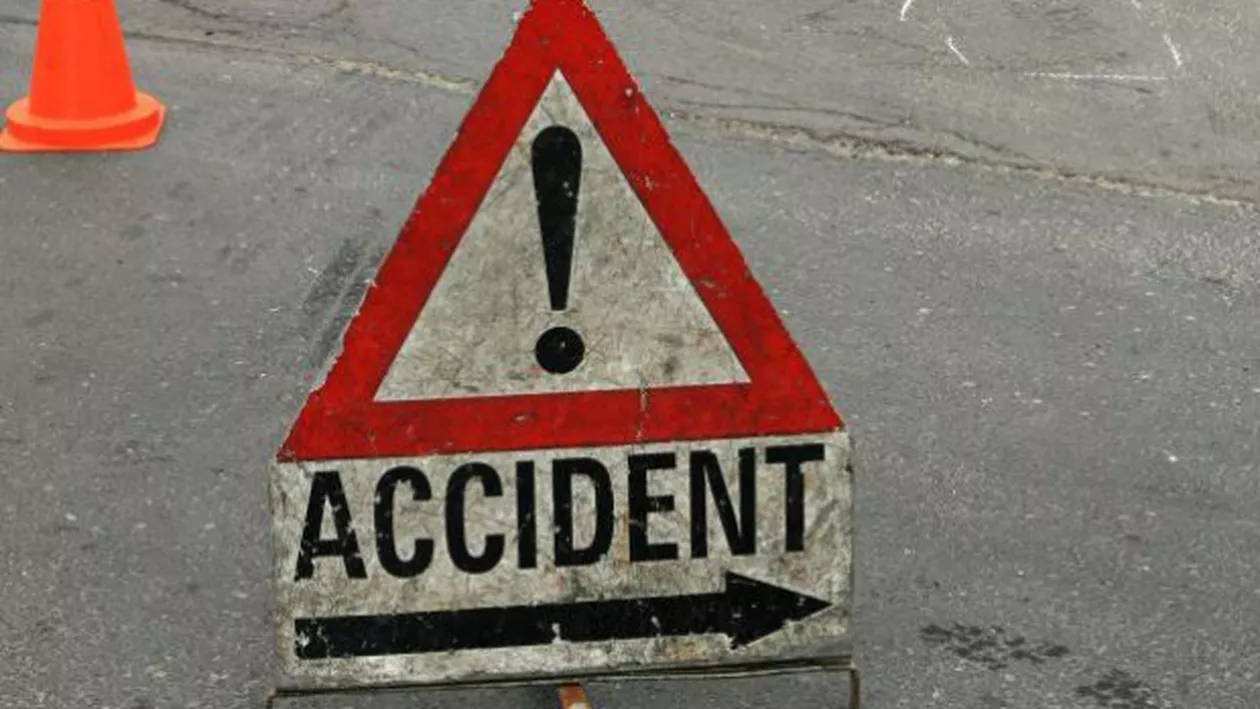 Accident grav între Sibiu și Alba. Trei persoane, rănite după ce mașina a căzut în prăpastie