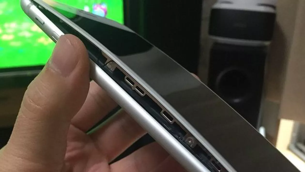 Nu prea îl țin bateriile. Abia apărut, noul Iphone 8 are deja probleme