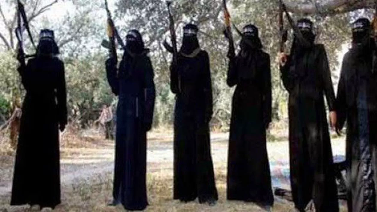 ISIS cheamă pentru prima dată, femeile la luptă