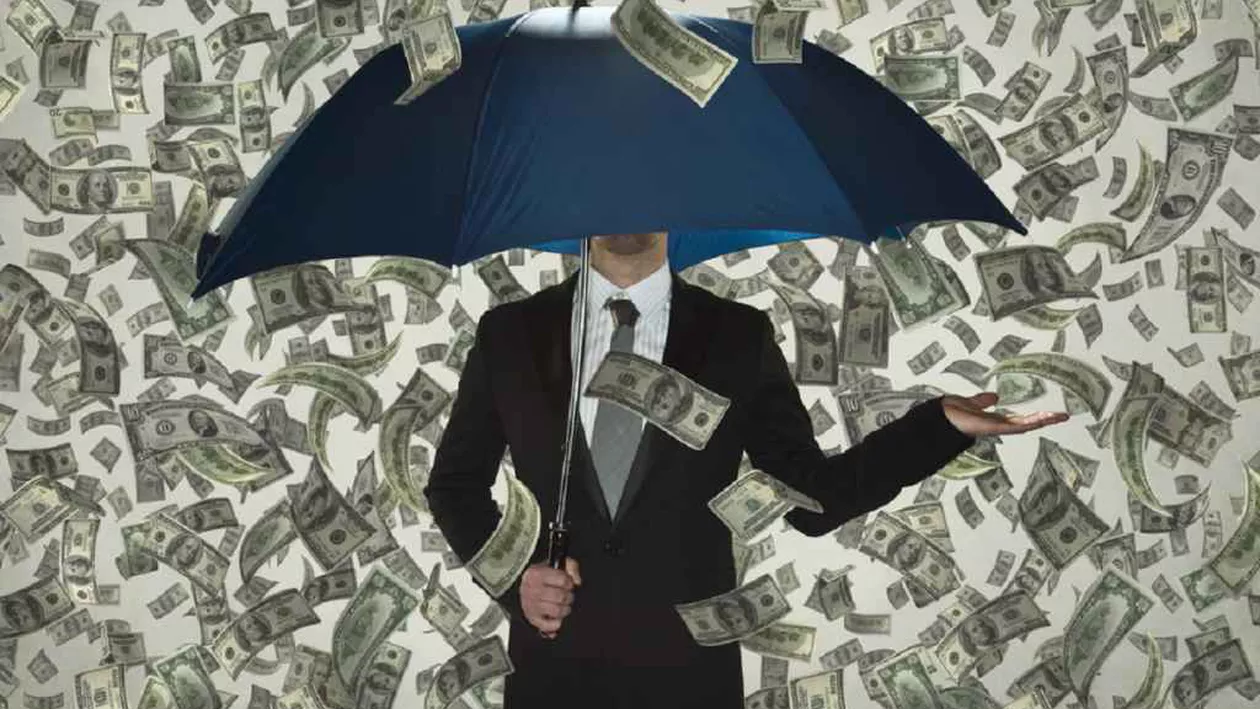 Plouă cu bani pentru 3 zodii în 2018! Iată care sunt cei mai norocoși nativi din zodiac!