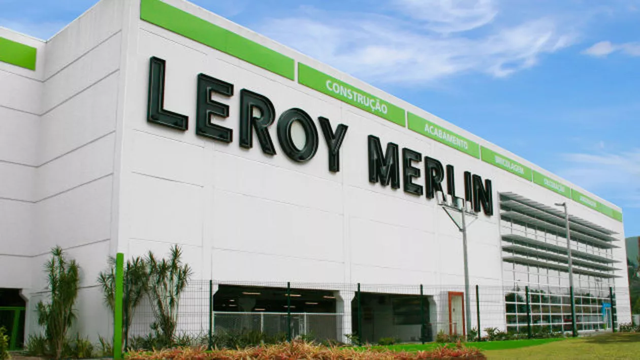 „Păcălici, trântor, mortăciune”. Cum sunt jigniți lucrătorii sezonieri de la Leroy Merlin (VIDEO)