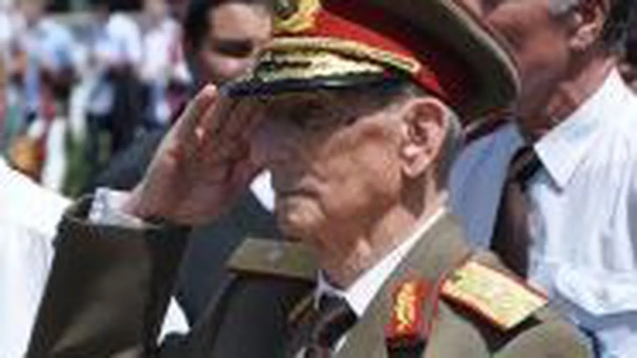 S-a stins din viață cel mai longeviv veteran de război (FOTO)