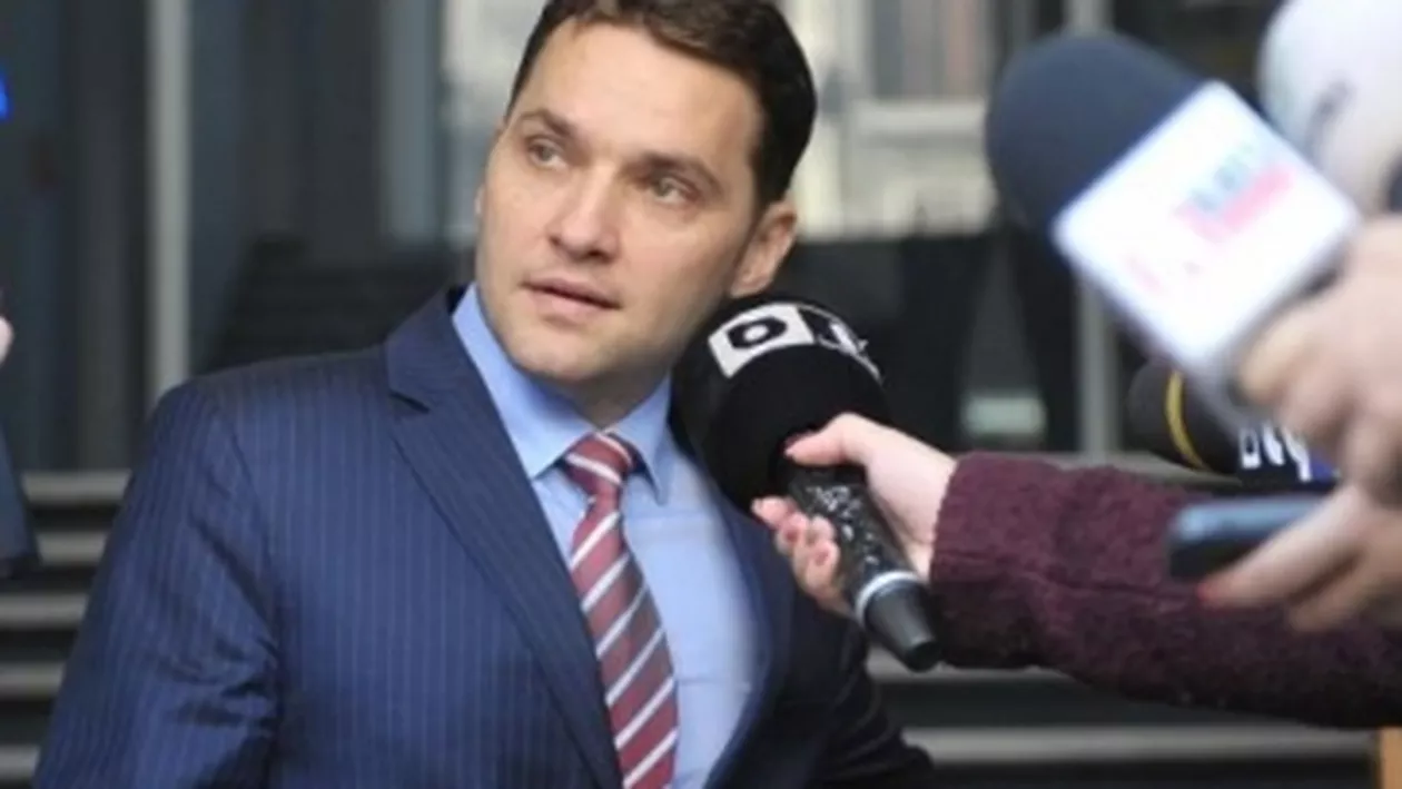Dan Șova, la DNA. Fostul ministru al Transporturilor, audiat într-un dosar de corupție