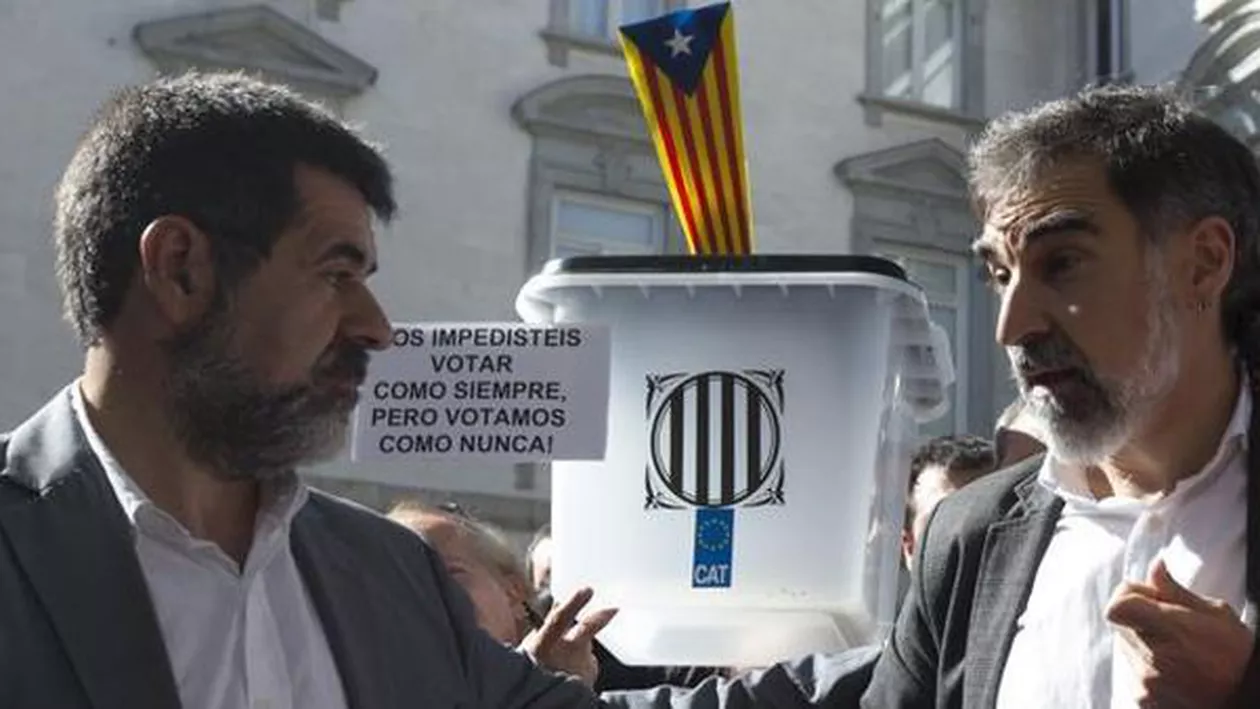 Catalonia: Doi importanți lideri separatiști, arestați de autoritățile spaniole