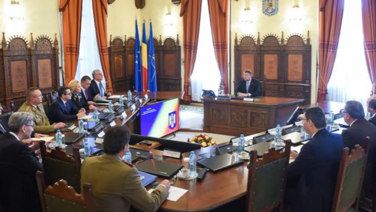 Decizii importante în CSAT: Nu mai luăm avioane F-16, dar luăm blindate 8x8 (VIDEO)