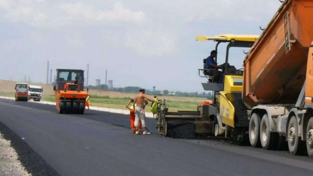 SPOR DE STAT ACASĂ! Angajații de la drumuri și-au dat mega-salarii și beneficii
