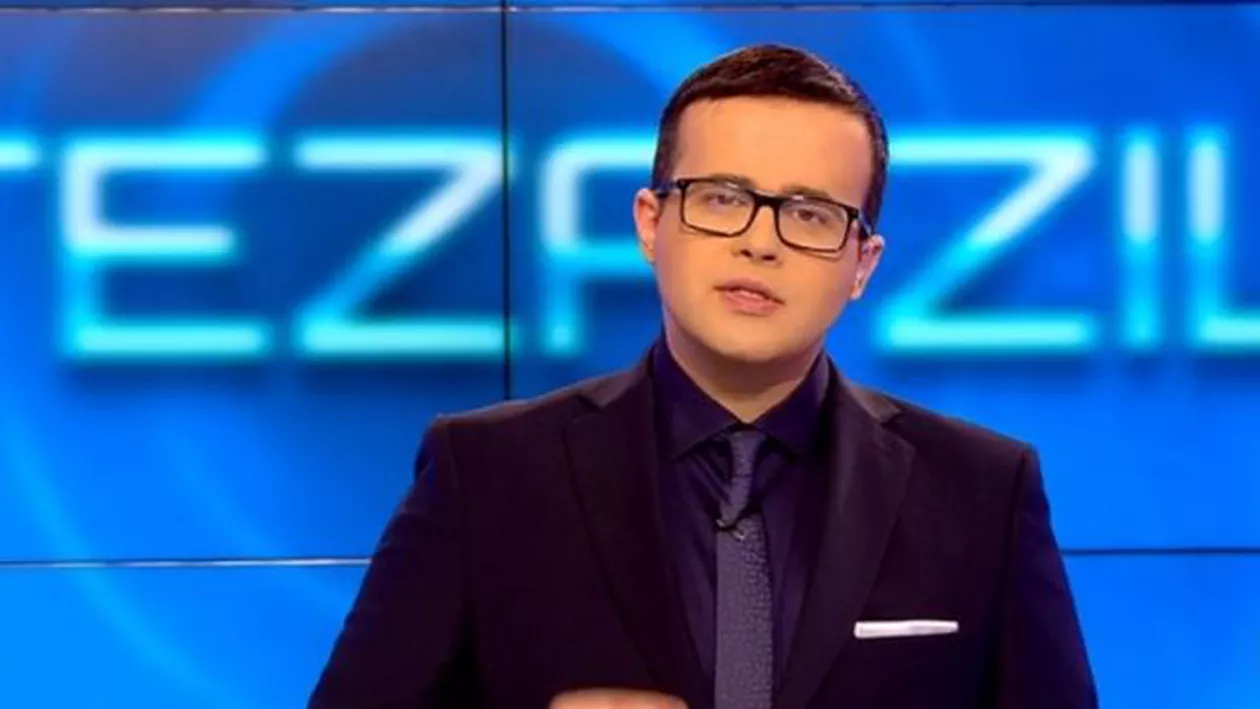 DERAPAJ: Mihai Gâdea a citit public mesajele primite de un invitat de la PNL, după ce postul i-a filmat nonstop telefonul. Fapta este pedepsită de Codul Penal (FOTO)