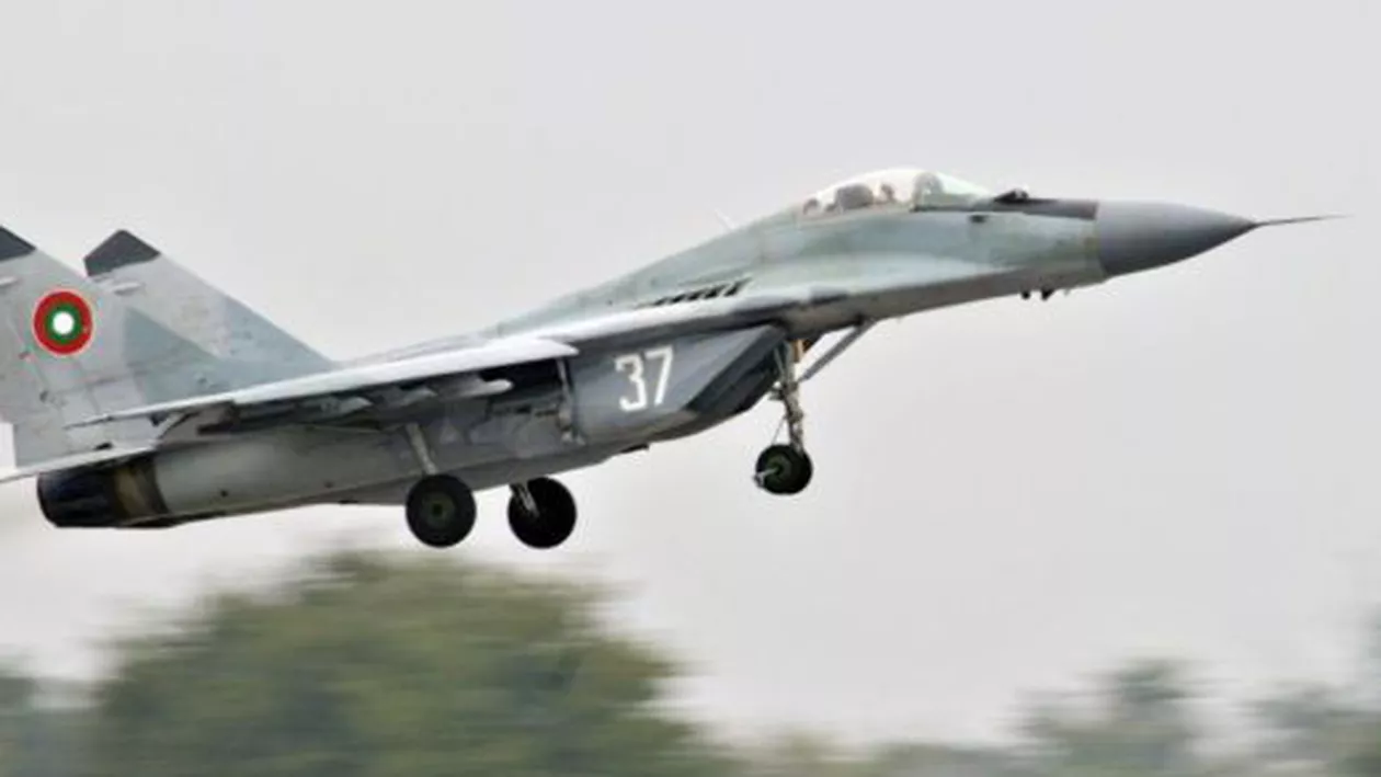 Piloții militari bulgari refuză să mai zboare cu avioane de vânătoare vechi