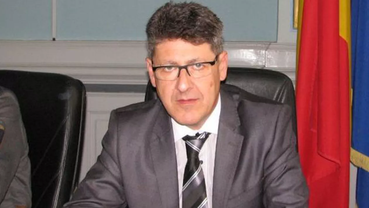 Încă un PSD-ist are probleme cu legea. Secretarul din Brașov, sub control judiciar pentru șantaj
