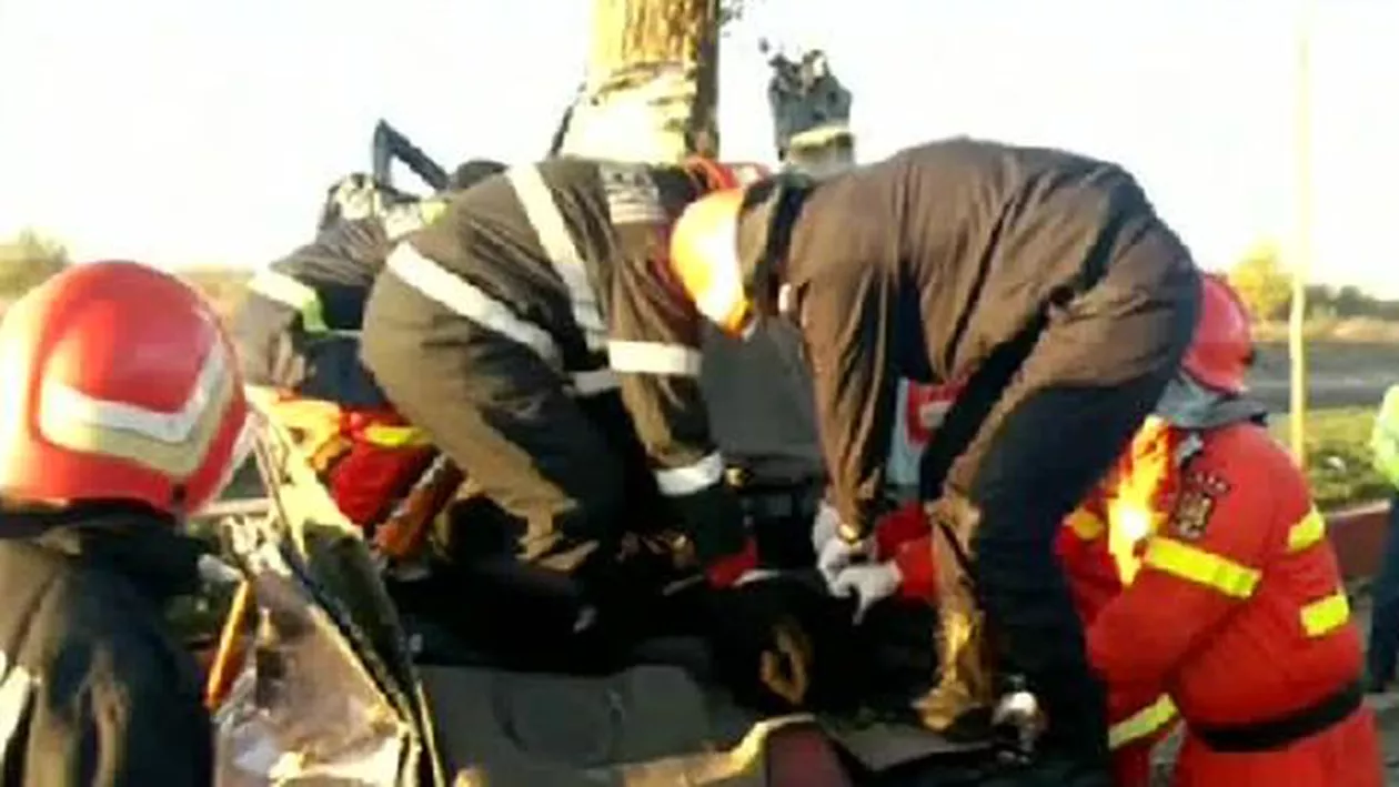 Grav accident în Capitală. Doi oameni au murit (VIDEO)