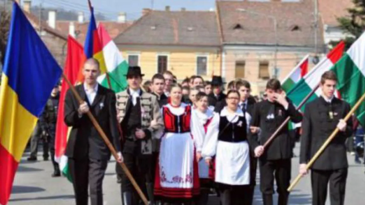Senatul a respins proiectul UDMR de consacrare a zilei de 15 martie ca sărbătoare a comunității maghiare