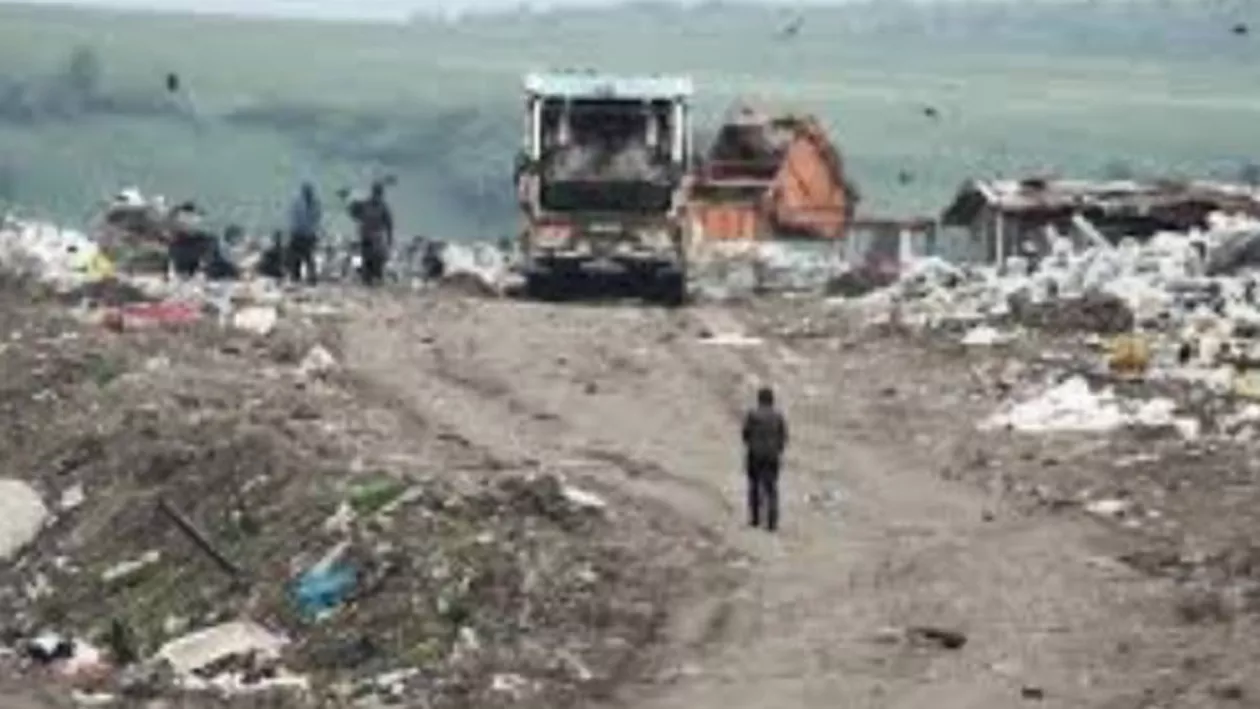 Situație de criză în Capitală: Gropile de gunoi au ramas fără autorizație de mediu