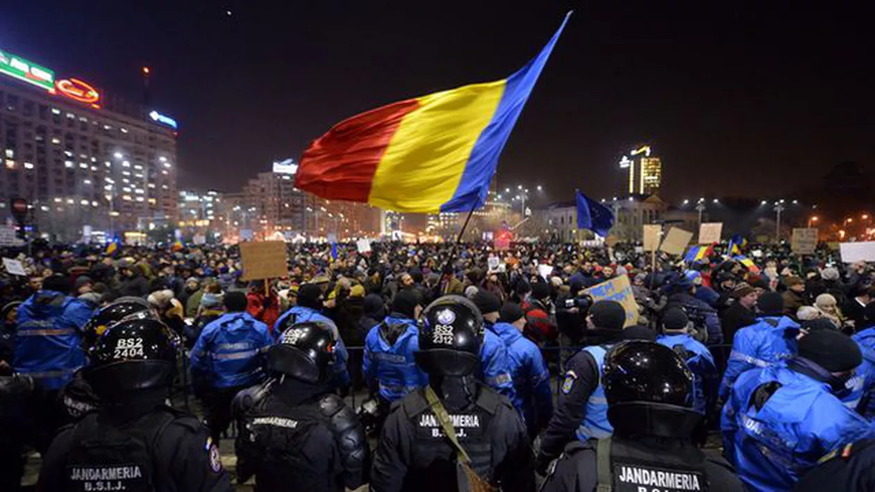 Duminică, PROTESTE de amploare în toată țara și diaspora împotriva PSD: LISTA orașelor unde sindicatele și societatea civilă vor ieși în stradă