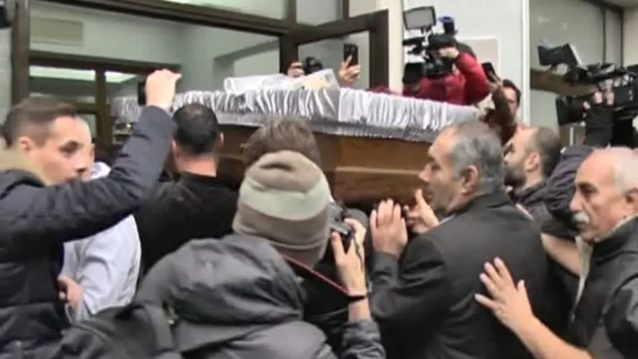 Patriarhia face ANUNȚUL: Când și unde va fi ÎNMORMÂNTATĂ Stela Popescu